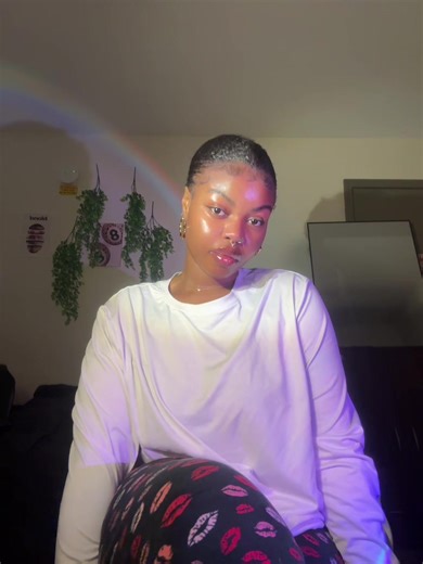 Embracing the Clean Girl Aesthetic