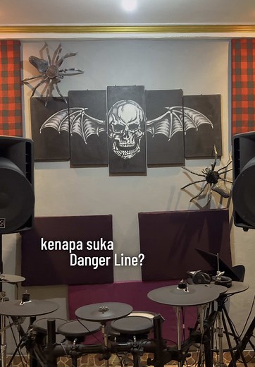 Kenapa suka danger line? #fypage #fyourpage #fyyyyyyyyyyyyyyyy #fyppppppppppppppppppppppp