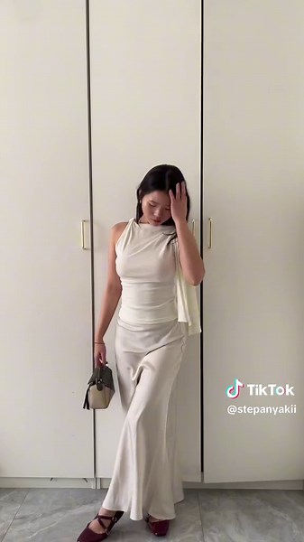 Explore Trendy Satin Skirt Outfit Ideas for Petites