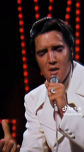 Elvis Presley - If I Can Dream (‘68 Comeback Special) #ificandream #elvispresley #elvis #68comebackspecial #68comebackspecialelvis #thekingofrocknroll #60s #60smusic