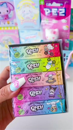 Sanrio Chewing Gum with Stickers Unboxing Surprise