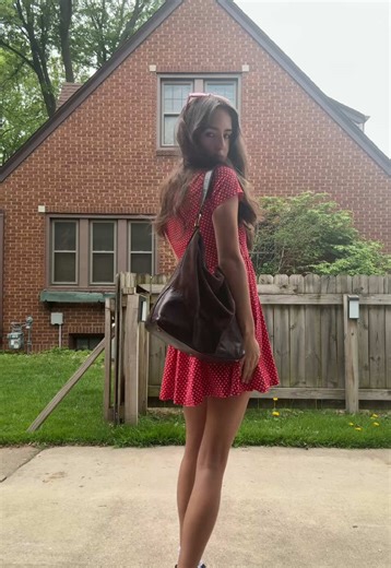 Red polka dots unlocked #outfitideas #vintage #polkadot