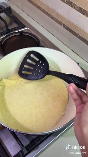 Delicious Mango Crepe Recipe for Summer | Easy Dessert Tutorial