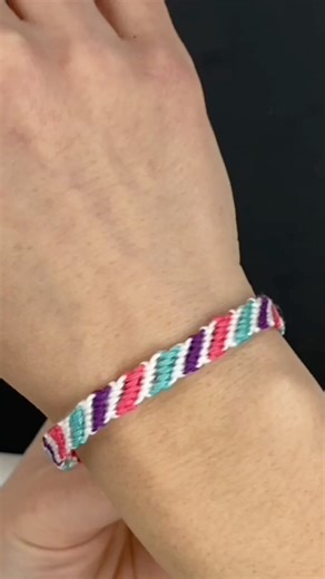 6.2K views · 28 reactions | Easy Candy Stripe Friendship Bracelet craft! Full tutorial on the site - https://twitchetts.com/.../candy-stripe-friendship-bracelet/ ~ #friendshipbracelets #summercrafts #easycrafts #craftsforteens #craftsfortweens #teencrafts #tweencraft | Construction Paper Crafts for Kids | Facebook