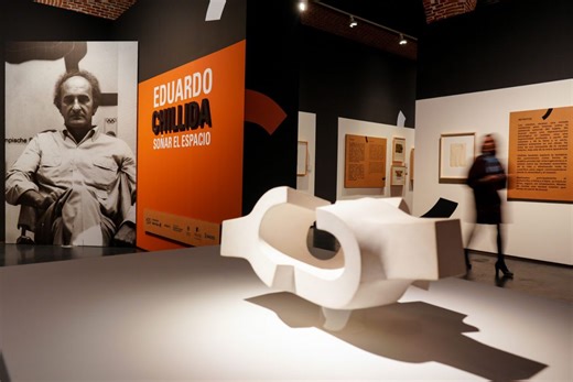 Culmina el centenario de Chillida con una gran muestra antológica en Conde Duque