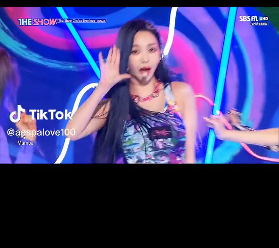 私がまだMYになる前、初めて見たaespaちゃん達の動画はこのブラックマンバのステージでした✨ウィンターちゃんの高音に惹かれた記憶がうっすらあります(笑) だから今もウィンター推しなのかな😊💕#aespa #black #fyp #sm #kpop #運営さん大好き #伸びて #拡散希望 #aespa_official #おすすめにのりたい #stage