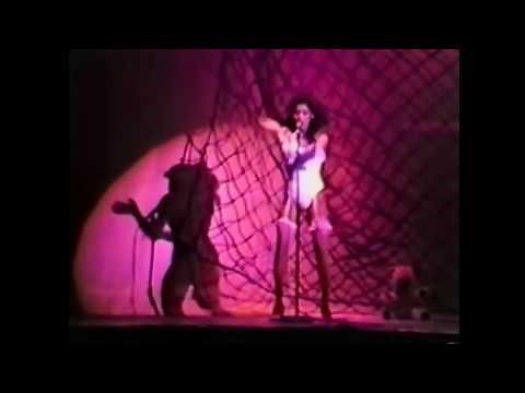 Vanity 6 - Make Up (Live)