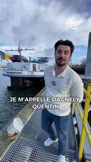 A seulement 23 ans il est déjà capitaine de sa propre péniche !! #peniche #bateau #navigation