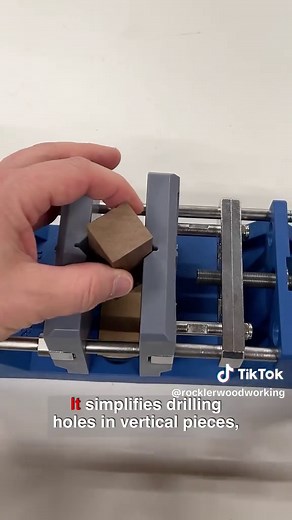 Rockler Self-Centering Drill Press Vise for Precise Drilling