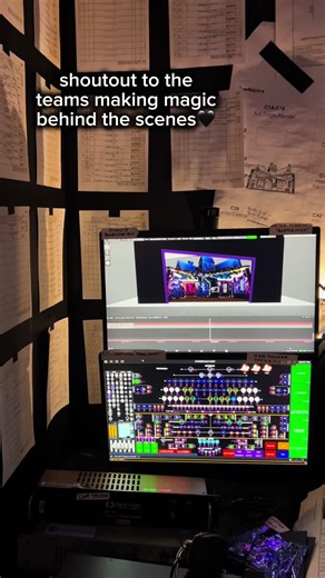 The Making of a Broadway Show, our permanent exhibit designed by David Rockwell & sponsored by Broadway.com, explores the many different jobs required to get a show on its feet, from the initial idea to development to running eight shows a week. Shoutout a techie in the comments👇 #museumofbroadway #theatre #nyc #broadway #lightingdesign