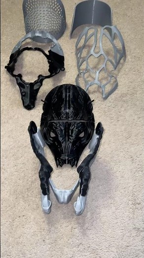 I made Hulu Alien vs Predator helmet #3dprinting #avp #alienvspredador
