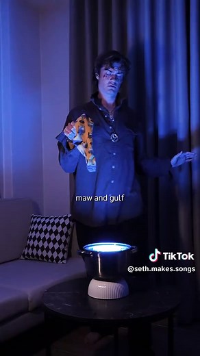 Modern House Music Inspired by Shakespeare's Macbeth