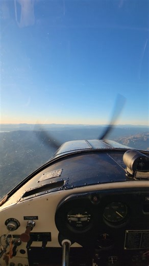 Autopilot? I am the autopilot! Seriously though are there any Cessna 140s with actual autopilot systems out there? I'm curious. . . . #generalaviation #pilotsofinstagram #studentpilot #flighttraining #flying #aviationdaily #avgeek #aircraft #cessna #cessna140 #vintageaircraft #vintage #eaa #instapilot | Zhidao Leeroybruce