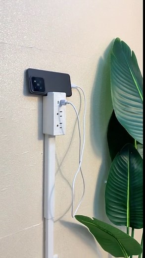 Outlet Extender Stick Rotating Outlet Features USB-A, USB-C, and 2 Ac Outlets 180° Swivel Rotating Outlet for Behind Couches Space-Saving Outlet Extender for Home/Dorm(1pc)