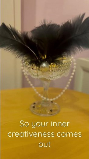 DIY Gatsby inspired 1920 table centrepieces on a budget 2023 thrift shop #gatsby #diycrafts