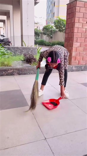 Originally priced around $1.5 million, the Mercedes CLR GTR is considered oneof the most exclusive a