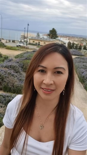 Dual sim | Grace Royce