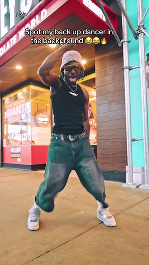 Incredible Zigi Dancing: African Dance Videos