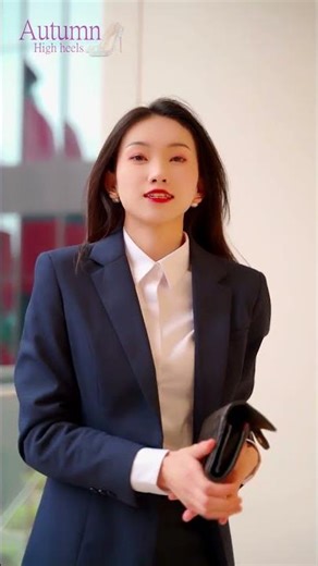 Clean & Elegant Office OOTD #06