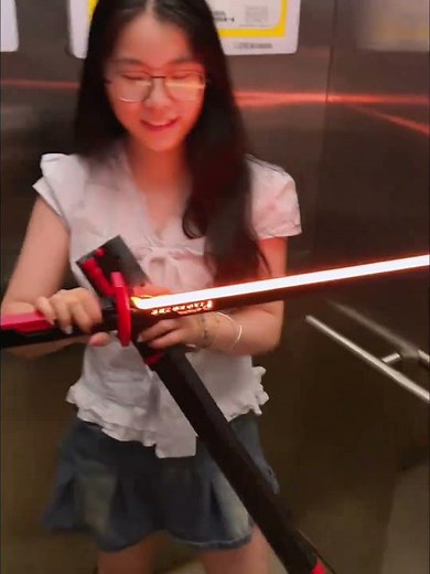 No Guy Can Resist This Sparking Lightsaber, Neither Can Girls