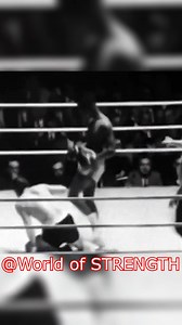 Muhammad Ali vs Lamar Clark #muhammadali #boxing #fighter | World of Strength Boxing