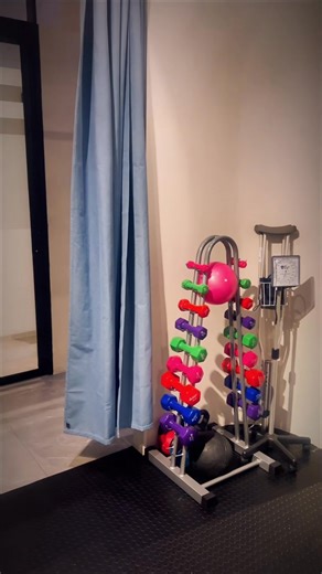 𝐘𝐨𝐮𝐫 𝐑𝐞𝐜𝐨𝐯𝐞𝐫𝐲 𝐒𝐭𝐚𝐫𝐭𝐬 𝐇𝐞𝐫𝐞💜✨ Living with pain shouldn’t be your normal. Whether it’s back pain, joint stiffness, or limited mobility, 𝐑𝐞𝐡𝐚𝐛 𝐅𝐢𝐫𝐬𝐭 𝐏𝐡𝐲𝐬𝐢𝐜𝐚𝐥 𝐓𝐡𝐞𝐫𝐚𝐩𝐲 & 𝐏𝐚𝐢𝐧 𝐂𝐥𝐢𝐧𝐢𝐜 is here to help you regain control of your life. Our experienced therapists provide personalized care and advanced rehabilitation techniques designed to reduce pain, improve movement, and restore your strength. From targeted exercises to full recovery plans, every s