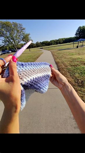 DAY 1 of the “Holiday Sparkle Stitch Mix Crochet Along”!! Starting with the C2C Moss. 🧶#crochet #yarn #hearthookhome | Heart Hook Home