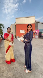 763K views · 10K reactions | Madhuri Dixit Se Milne Ka Sapna Hua Pura  #shorts #bollywood #neetubisht | Neetu Bisht Hacks | Facebook