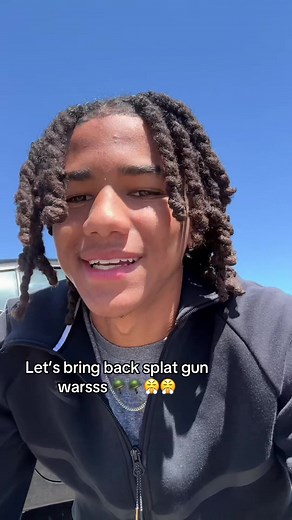 In the comments let me see yall splat #pezzy_livin #fyp #relateable #gelblaster #talk