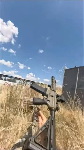 Airsoft Insane Throwing knife skills #war #airsoft #knifeskills #airsoftcqb