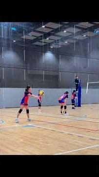 U14 Girls' volleyball match!