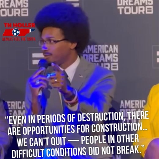 🇺🇸 REP. @Justinjpearson (candidate for Congress): “That’s why I keep wearing my flag — even in periods of destruction there are opportunities for construction… we can’t quit.” Pearson strikes a hopeful note at an @HRC American Dreams tour stop in Tennessee | Memphis Holler