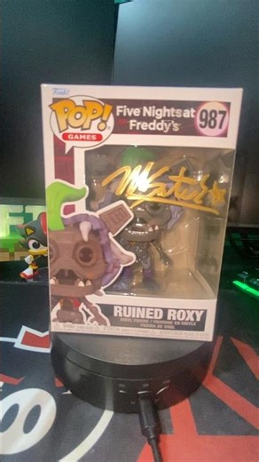 Signed Ruined Roxy Funko By Marta Svetek | #fnafsecuritybreach #fnaf #roxy |