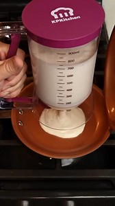 Trying 3 Pancake Gadgets From Amazon! 🥞 #pancakes #batterdispenser #pancaketurner #spatula #gothamsteel #doublesidedpan #fryingpan #skillet #nonstickcookware #gadgets #amazon #amazonfinds | Freakin' Reviews