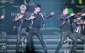 ［EXO］［张艺兴］Transformer(变形女)舞台，张艺兴跳舞太好看了