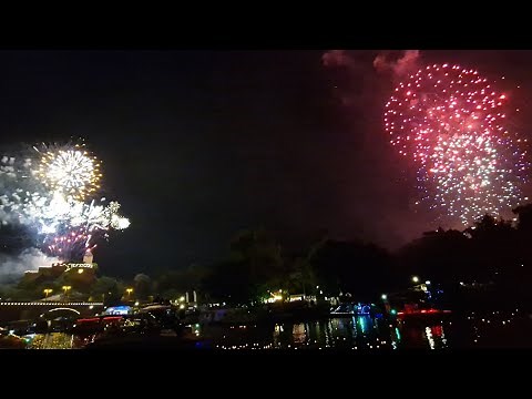 Feuerwerk zum Laternenfest 2024