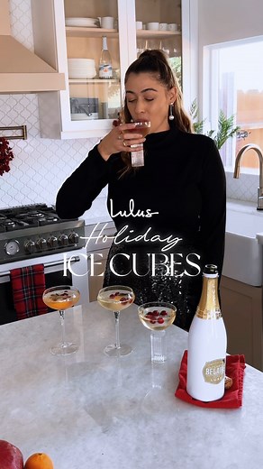 instagram.com/berryandtheboards/ sure knows how to level up her holiday drinks ❄️ try recreating these festive ice cubes to spice up your cocktails and let us know your thoughts in the comments! ✨🎄 full tutorial on our blog ❤️ #lovelulus #holidayrecipes song: Made of Snow / It's Christmas Day (Instrumental Day) / courtesy of Epidemic Sound | Lulus