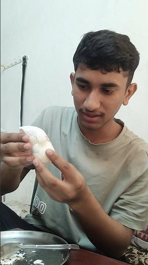 How to Remove Egg Shell Easily in Seconds 🥚 || Simple Egg Peeling Trick
