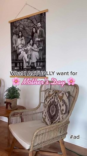 #ad Especially that last one 🥵 #KFCMothersDay @KFC @Proflowers