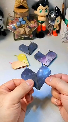 Can you believe that this love origami will take you at least half an hour to learn?#DIY #fyp #popular #tiktok #original #tutorial