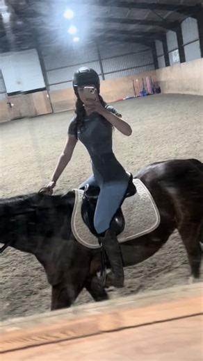@missy.hollins equestrian #foryoupage #horserider #matching #equestrian #fashion