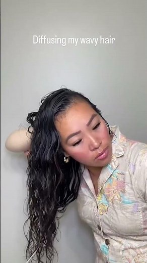 How to use a diffuser for wavy hair with InfinitiPRO by Conair Performa Hair Dryer ‪@Walmart‬
