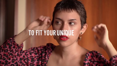 OGX Quenching + Coconut, Curl-Defining Shampoo, Hydrating & Nourishing Curly Hair Shampoo with Coconut Oil, Citrus Oil & Honey, Paraben, Sulfate-Free Surfactants, 13 floz