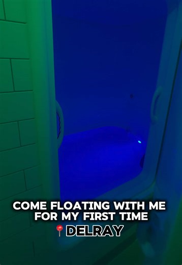 First time floating ever and I totally get the hype now🧂✨ & I have a discount code “goodeatsonlyyy” for 25% off your float, new customers only😉 I tried a float session at Float8 and it was one of the most relaxing experiences I’ve had in a long time. Floating in a salt bath takes all the pressure off your body, allowing your mind to slow down and your muscles to fully relax. Some of the biggest benefits include stress relief, muscle recovery, and even helping support things like high blood pre