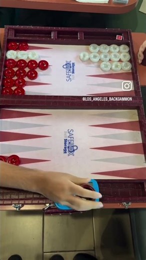 John vs Matthew- EPIC #Backgammon CLASH [Erhan board]! 🎲🎲