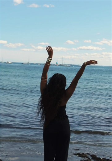 Thank you for everything 2025 💛 #happynewyear #2025