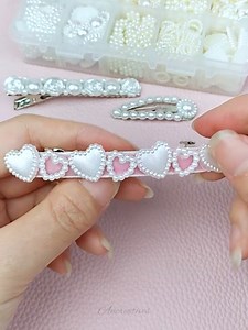 DIY Elegant Beaded Hairclips #DIY #jewelry #handmade NOTE: Video is made and owned by #beebeecraft : www.beebeecraft.com | Ancreatives