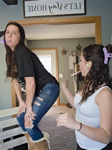 These samples were so much fun!!! #mecandy #musicallollipops #ad | lollipop that plays music