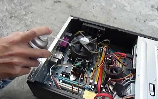 压力空气电脑除尘