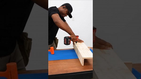 DIY Multi-Purpose Workbench (The Legs) – Ep. 01